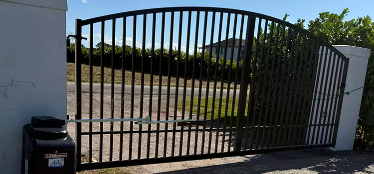 Driveway Fence Repair Colton